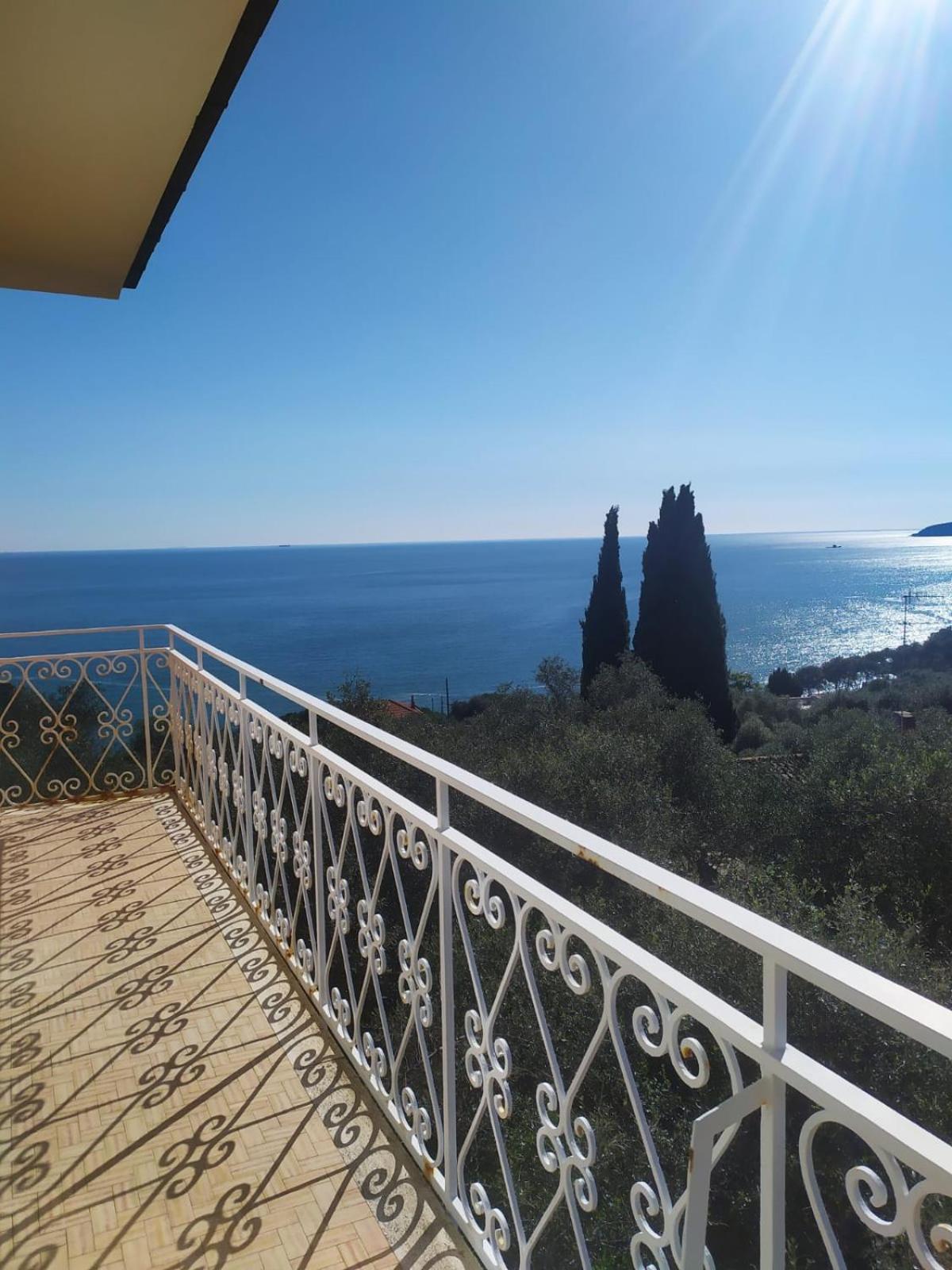 Villa Degli Ulivi - Free Parking Lerici Buitenkant foto