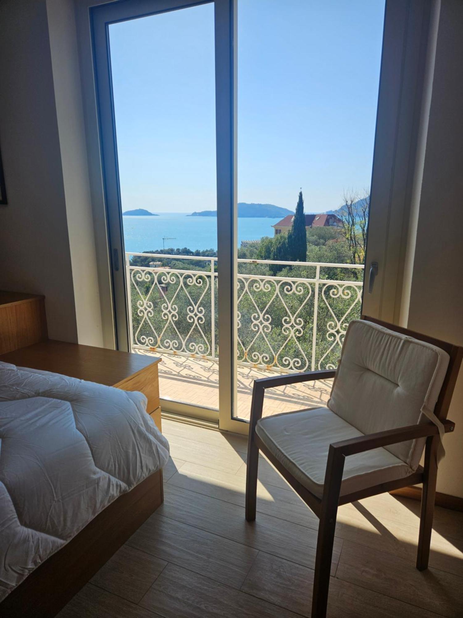 Villa Degli Ulivi - Free Parking Lerici Buitenkant foto